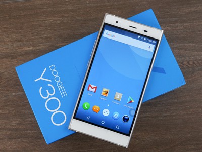  Doogee Y300:  