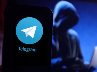  Telegram     