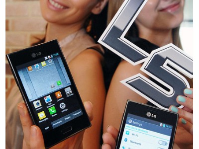 LG Optimus L5    