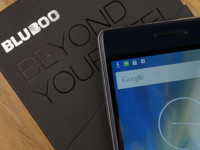  Bluboo Xtouch:   