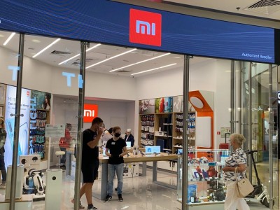 Mi-       Xiaomi  