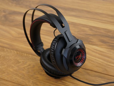  HyperX Cloud Revolver:    