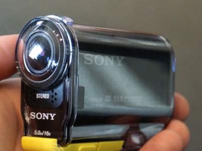 Sony    HDR-AS100V Action Cam  CES 2014