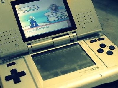    Nintendo DS   OPPO Find N2 Flip