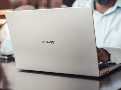       HUAWEI  