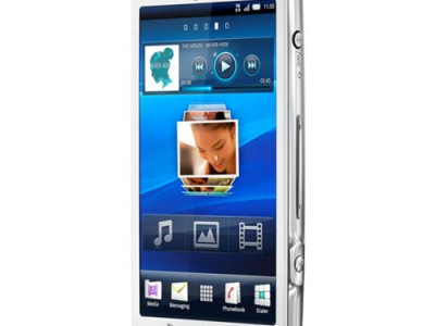  Sony Ericsson   Xperia 2011       