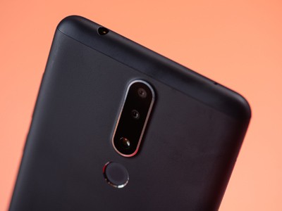  Nokia 3.1 Plus:       Android