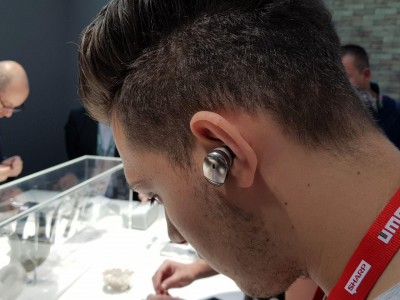   Sony:  AirPods,   1000X     -