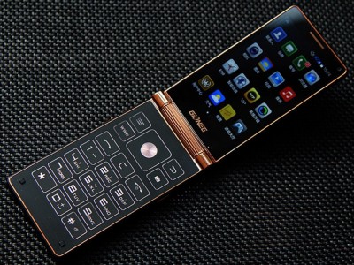  Gionee W909    