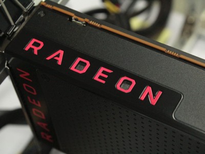 AMD Radeon RX Vega  GeForce GTX 1080:    