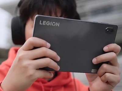      Lenovo Legion Y700