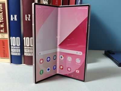  Samsung Galaxy Z Fold6: ,   