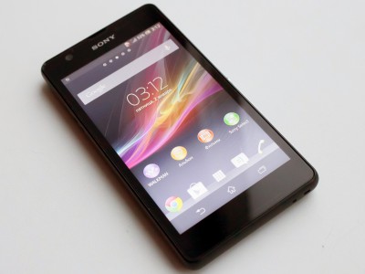 : Sony Xperia ZR -   