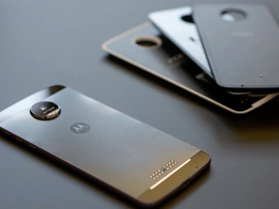 Lenovo     Moto Mod