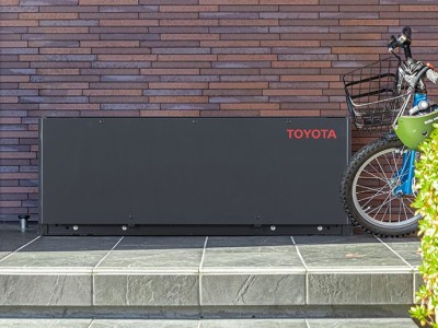 Toyota     Tesla Powerwall