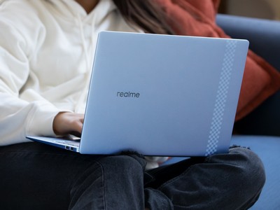   realme Notebook Air     $500