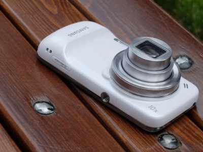 Samsung Galaxy S5 Zoom:     AnTuTu