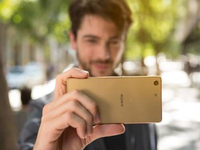 Sony Xperia M5    