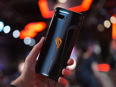  ASUS ROG Phone 3      