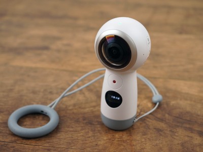  Samsung Gear 360 (2017):   