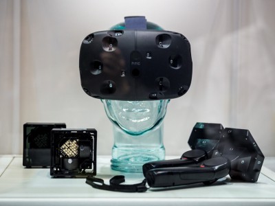   HTC Vive   