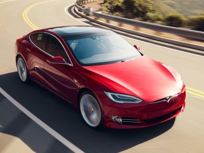 Tesla Model S       []