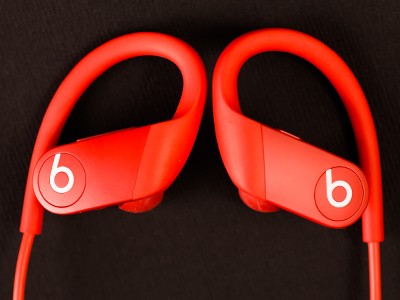  Powerbeats Beats by Dre:  