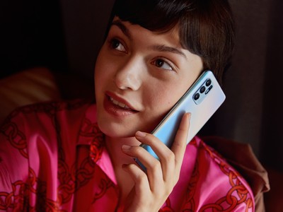 OPPO Reno6        