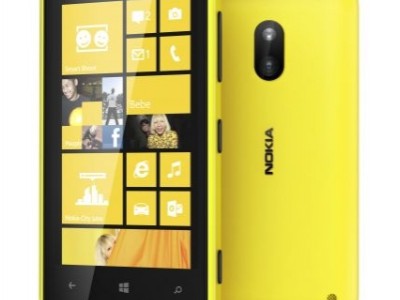 Nokia Lumia 620     