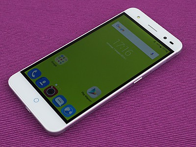  ZTE Blade V7 Lite:    