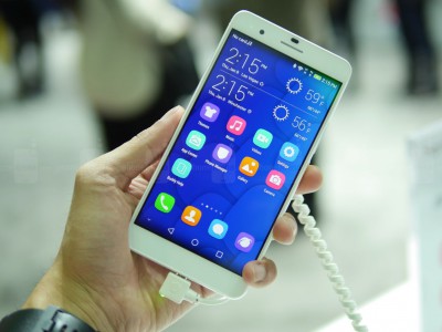 Huawei Honor 7      30  