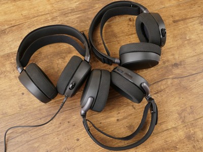  SteelSeries Arctis Pro:     