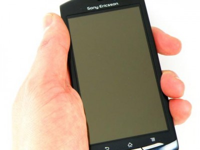 Sony Ericsson Hallon  ,    Xperia Neo