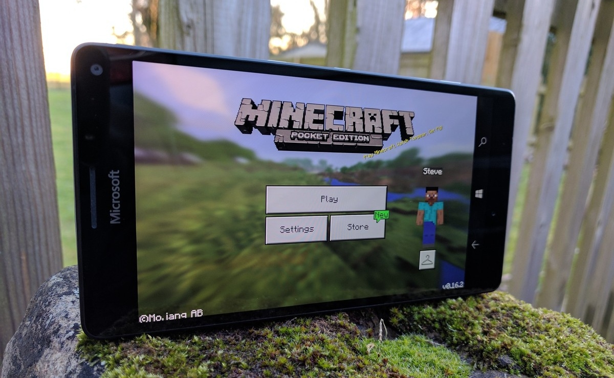 Разработчики Minecraft бросили игроков на мобильной Windows - 4PDA