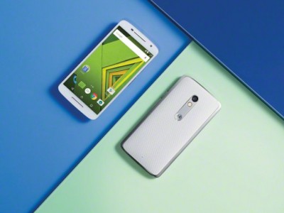 Motorola Moto X Play     