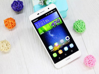 Huawei Enjoy 6  AMOLED-      $200