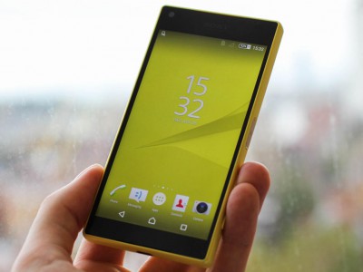 Sony Xperia Z5 Compact    