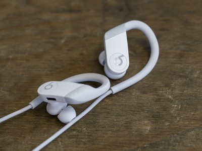 Beats       Powerbeats