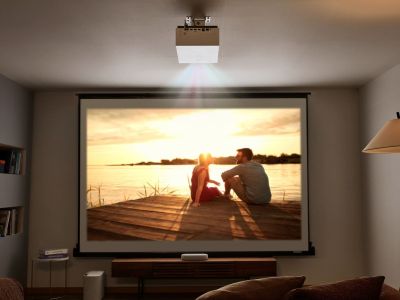   LG CineBeam HU710PW: Laser-LED   2000 ANSI