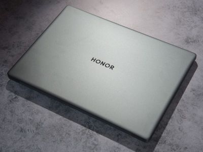  Honor MagicBook View 14:    