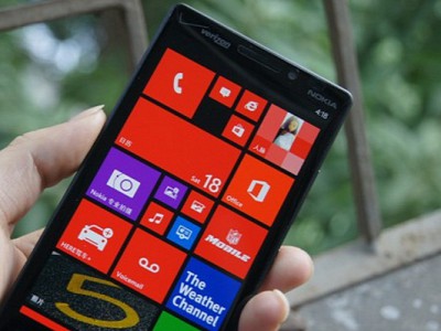 "" Nokia Lumia Icon 929     