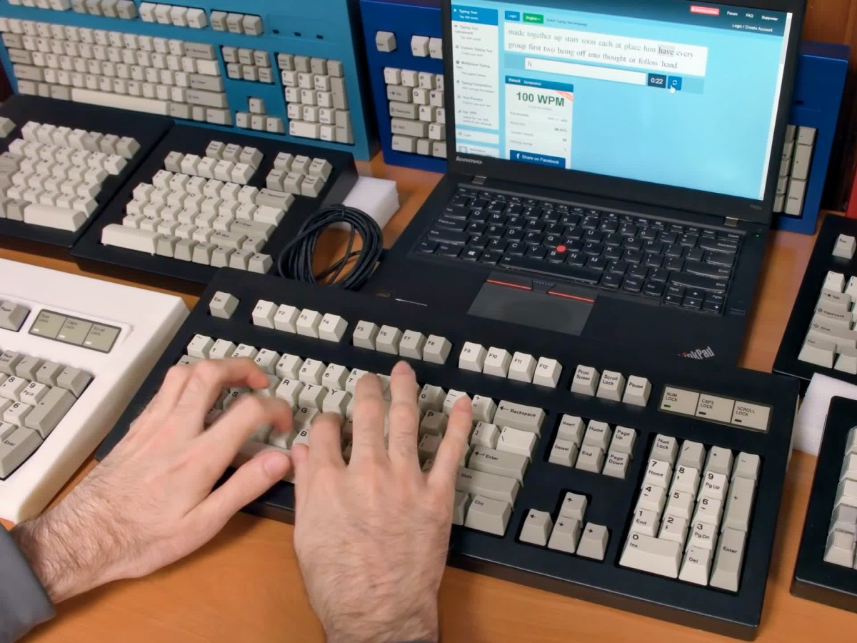 Легендарная «механика» IBM Model F получила обновлённую версию - 4PDA