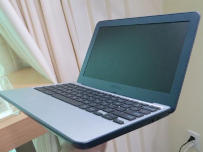 ASUS Chromebook C202   