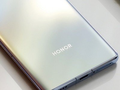 Honor V40 Lite      