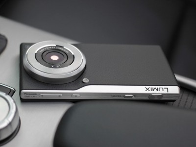  Panasonic Lumix CM10     Android