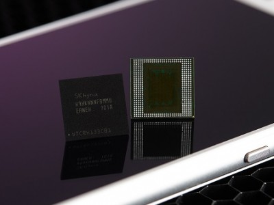 SK Hynix        8   