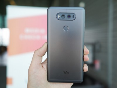 LG V20    