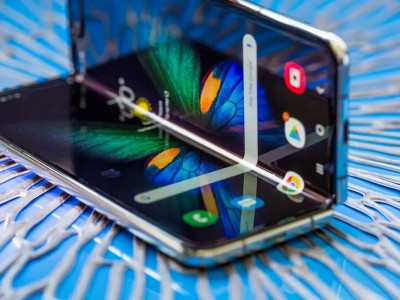 Samsung     Galaxy Fold 2