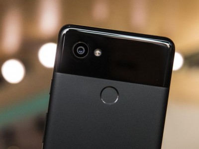 Google Pixel 2  Pixel 2 XL:   