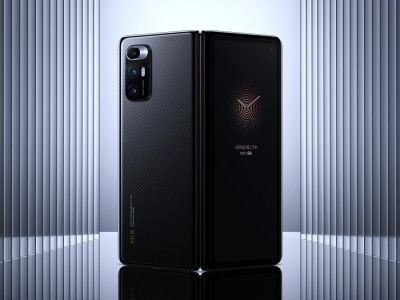 :  Xiaomi Mix Fold 2    